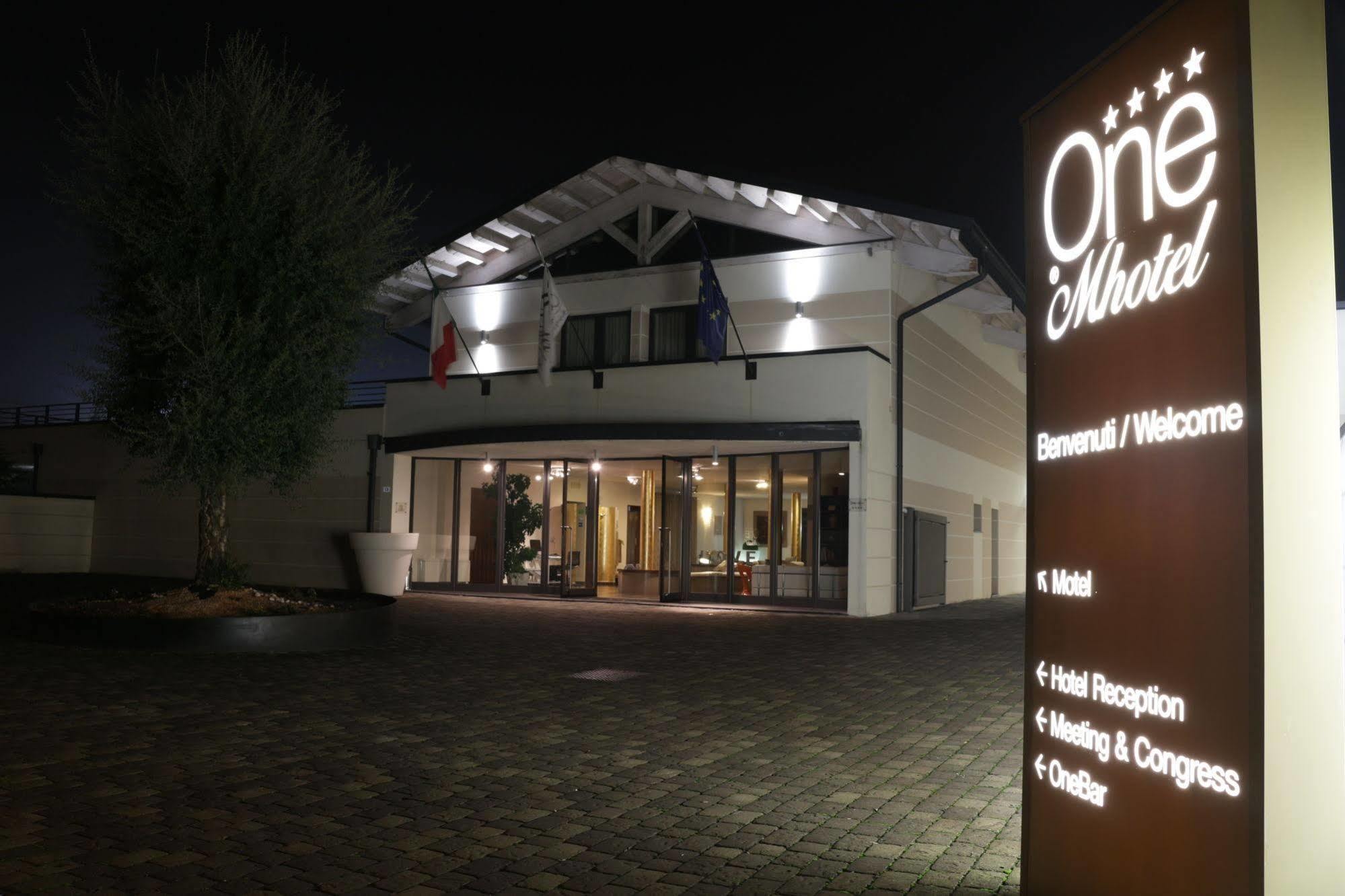 Onemhotel San Paolo (Lombardy) Exterior foto